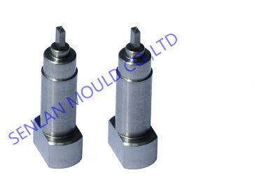 Op maat gemaakte kopvormcomponenten. Platte en rechthoekige kernpinnen en mouwen.