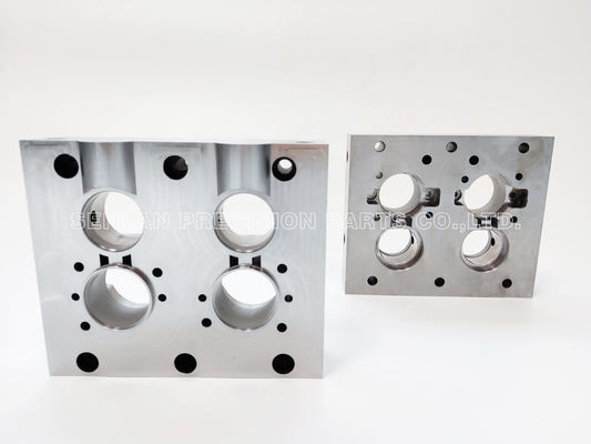 Custom Precision Injection Molding Service. Professionele vormmaker en onderdelenfabrikant.